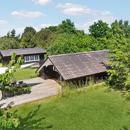 Holiday home Pet Friendly In Sejero With Kitchen